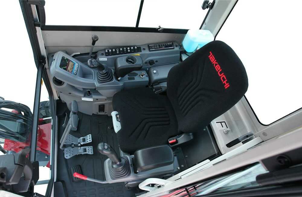 takeuchi-tb325r-binnendraaier-9-min.jpg
