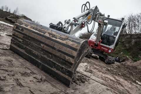 Koop een Takeuchi TB235-2 - Pelle - Image #2