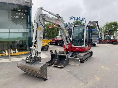 Huur een Takeuchi TB260 - Graafmachine - Image #2