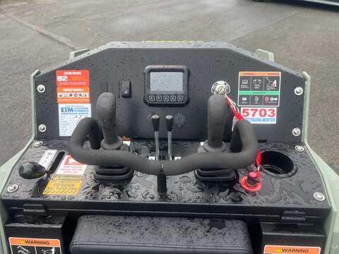 Huur een Boleo SV25X - Lader - Image #8