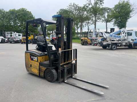 Koop een tweedehands CAT EP15PNT - Heftruck - Image #4