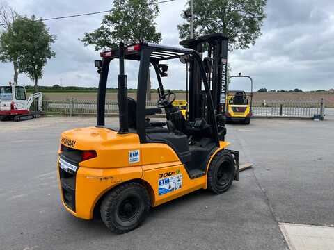 Koop een tweedehands Hyundai 30D-9 - Heftruck - Image #4