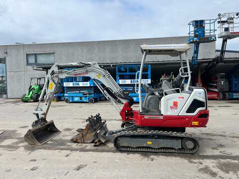 Huur een Takeuchi TB225 - Graafmachine - Image #1