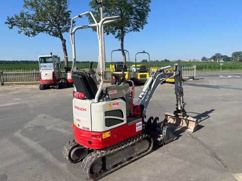 Koop een tweedehands Takeuchi TB210R - Graafmachine / lader / verreiker - Image #4