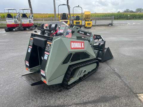 Huur een Boleo SV25X - Lader - Image #5