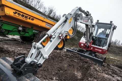 Koop een Takeuchi TB240 - Graafmachine op rupsen - Image #2