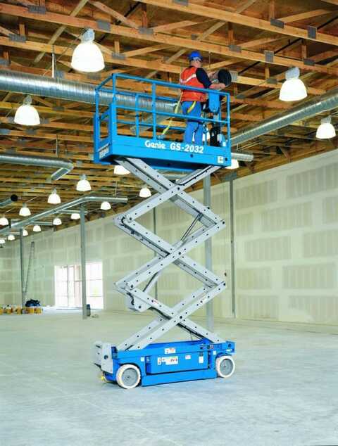 Koop een Genie GS2032 - Ascenseur à ciseaux électrique - Image #1
