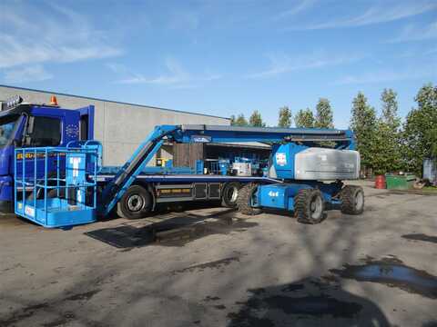 Koop een tweedehands Genie Z80/60 - Hoogwerker / Schaarlift - Image #1
