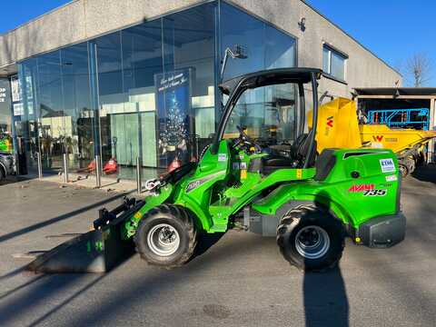 Koop een tweedehands Avant 735 - Graafmachine / lader / verreiker - Image #1