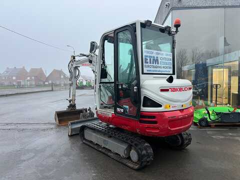 Koop een tweedehands Takeuchi TB235-2 Extra - Graafmachine / lader / verreiker - Image #5