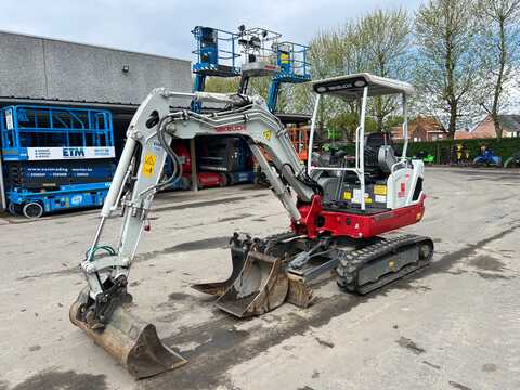 Koop een tweedehands Takeuchi TB 225 Extra Canopy - Graafmachine / lader / verreiker - Image #2