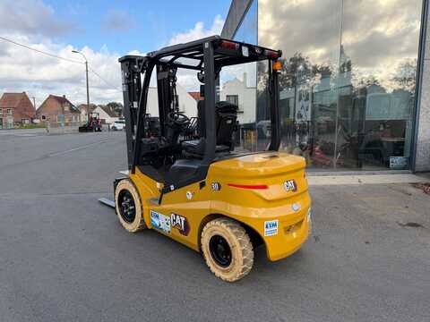 Huur een CAT EP30Q - Batterijheftruck - Image #6