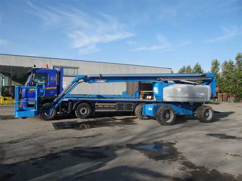 Koop een tweedehands Genie Z80/60 - Hoogwerker / Schaarlift - Image #2