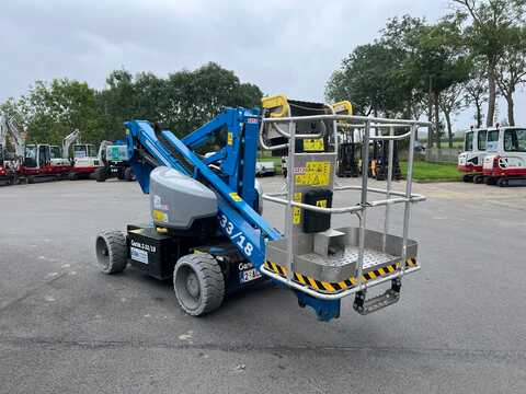 Koop een tweedehands Genie Z33/18 - Hoogwerker / Schaarlift - Image #3