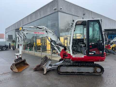 Koop een tweedehands Takeuchi TB235-2 Extra - Graafmachine / lader / verreiker - Image #1