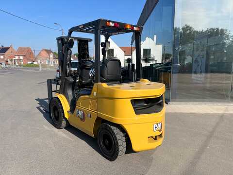 Koop een tweedehands CAT DP30N3 - Heftruck - Image #5