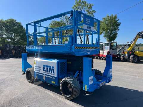 Huur een Sinoboom 3346RD - Schaarlift diesel 4X4 - Image #4