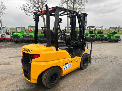 Koop een tweedehands Hyundai 25D-9V - Heftruck - Image #4
