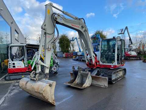 Huur een Takeuchi TB290-2 - Graafmachine - Image #2