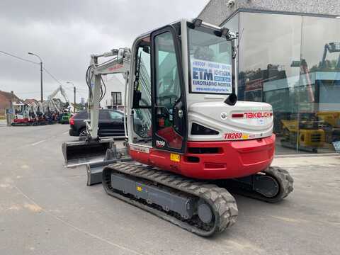 Huur een Takeuchi TB260 - Graafmachine - Image #5