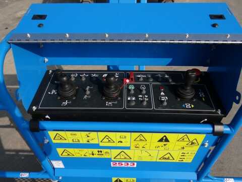 Koop een tweedehands Genie Z62/40 - Hoogwerker / Schaarlift - Image #7