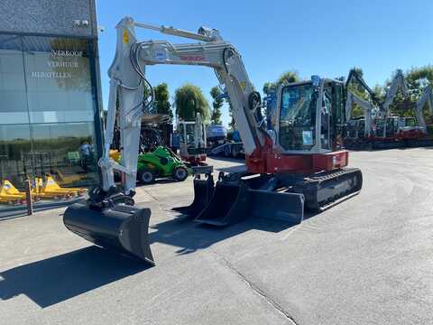 Huur een Takeuchi TB280FR - Graafmachine - Image #3
