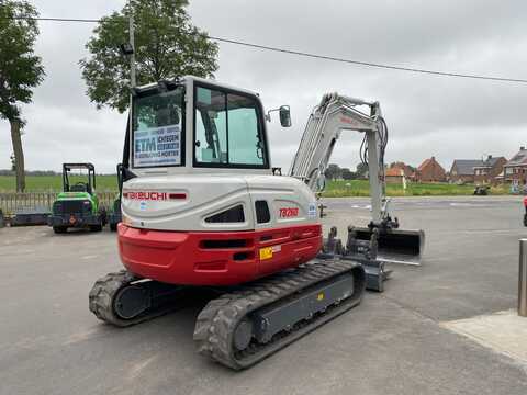 Huur een Takeuchi TB260 - Graafmachine - Image #4