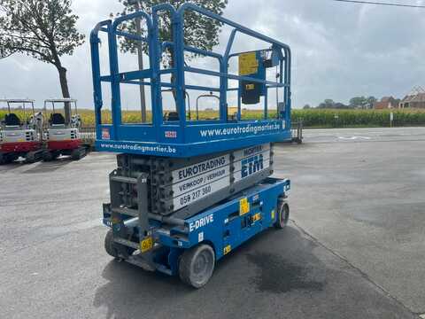 Koop een tweedehands Genie GS 3246 - Hoogwerker / Schaarlift - Image #4