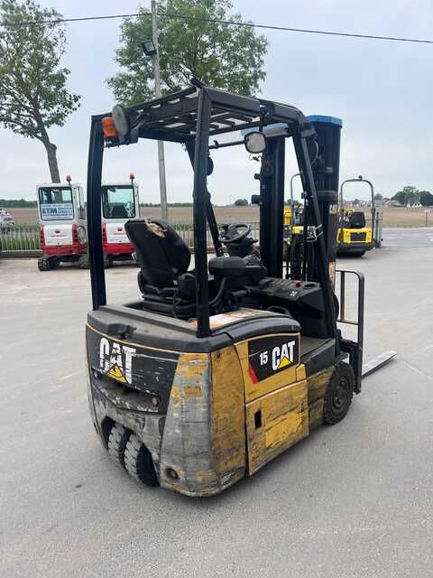 Koop een tweedehands CAT EP15PNT - Heftruck - Image #5