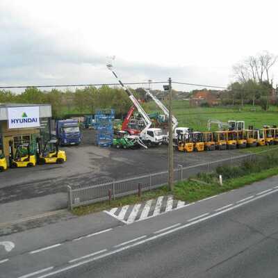 Koop een Verschillend materiaal  Heftrucks en Diversen  - Chariot élévateur à fourche - Image #3
