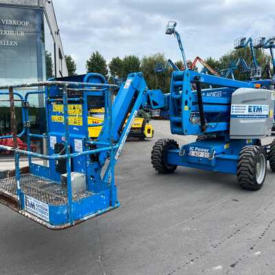 Koop een tweedehands Genie Z45/25 - Hoogwerker / Schaarlift - Image #2