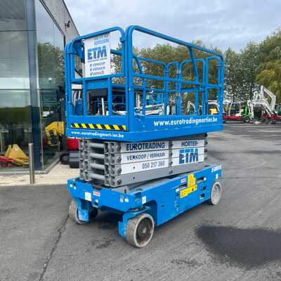 Koop een tweedehands Genie GS 3246 - Hoogwerker / Schaarlift - Image #2