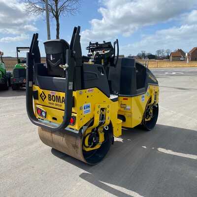 Koop een tweedehands Bomag BW100-AD5 - Graafmachine / lader / verreiker - Image #4