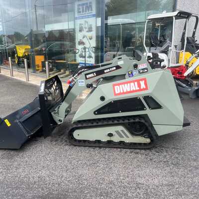Huur een Boleo SV25X - Lader - Image #2
