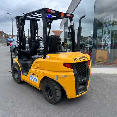 Koop een tweedehands Hyundai 30D-9V - Heftruck - Image #5