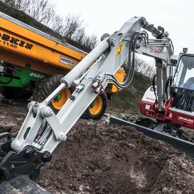 Koop een Takeuchi TB240 - Graafmachine op rupsen - Image #2