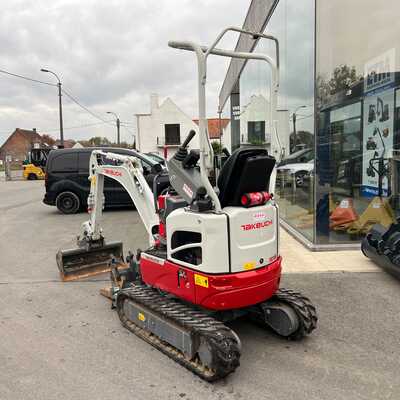 Koop een tweedehands Takeuchi TB210R - Graafmachine / lader / verreiker - Image #5