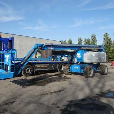 Koop een tweedehands Genie Z80/60 - Hoogwerker / Schaarlift - Image #1