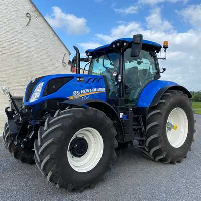 Koop een tweedehands New Holland T7.210 - Landbouwmachine - Image #1