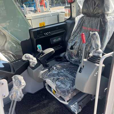 Koop een tweedehands Takeuchi TB 2150R Compleet - Graafmachine / lader / verreiker - Image #6