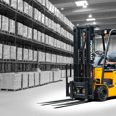 Koop een Hyundai 18BT-9U - Batterij heftruck - Image #2