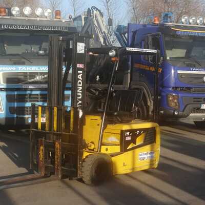 Koop een Hyundai 15BT-7AC (1570) - Chariot élévateur à fourche - Image #1