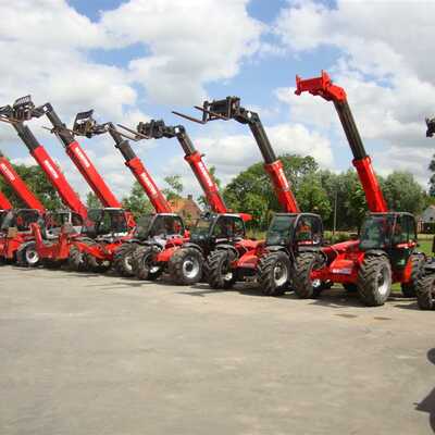 Koop een Manitou Verschillende modellen Manitou tweedehands - Pelle / chargeuse / télescopique - Image #2