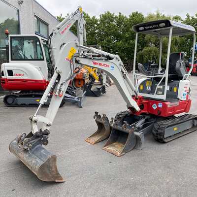 Huur een Takeuchi TB217R - Graafmachine - Image #2