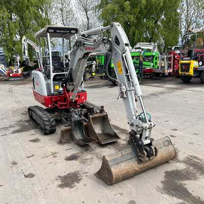 Huur een Takeuchi TB225 - Graafmachine - Image #2