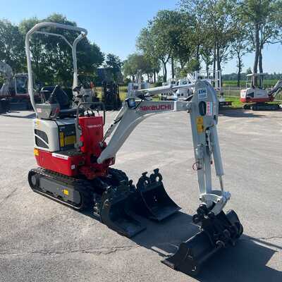Huur een Takeuchi TB210R - Graafmachine - Image #3