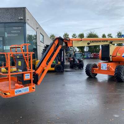 Koop een tweedehands JLG 800AJ - Hoogwerker / Schaarlift - Image #2