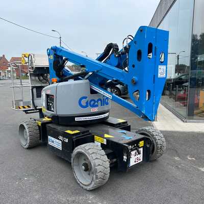 Koop een tweedehands Genie Z33/18 - Hoogwerker / Schaarlift - Image #5