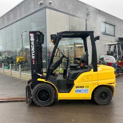Koop een tweedehands Hyundai 30D-9 - Heftruck - Image #1