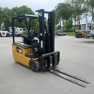 Huur een CAT EP16PNT - Batterijheftruck - Image #4